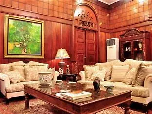 Casa Pelaez Luxury 3* Cebú